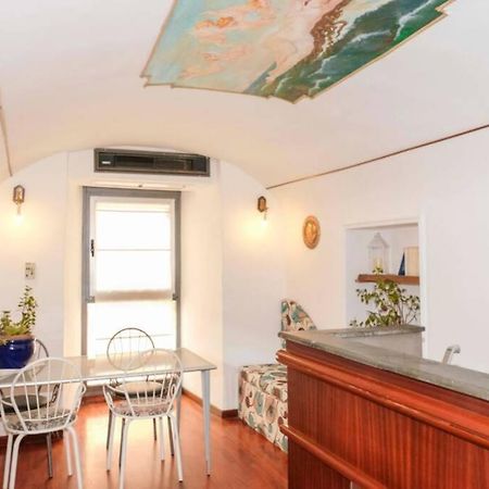 Napoli Centro Storico Un Passo Da San Gennaro Apartment Екстериор снимка