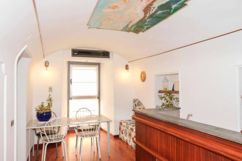 Napoli Centro Storico Un Passo Da San Gennaro Apartment Екстериор снимка