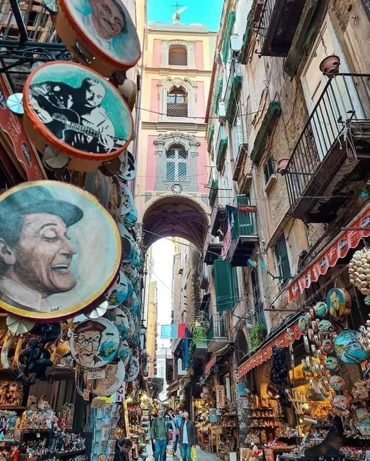 Napoli Centro Storico Un Passo Da San Gennaro Apartment Екстериор снимка