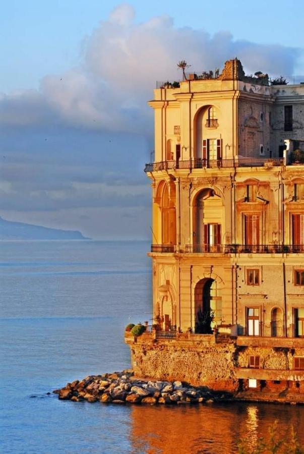 Napoli Centro Storico Un Passo Da San Gennaro Apartment Екстериор снимка